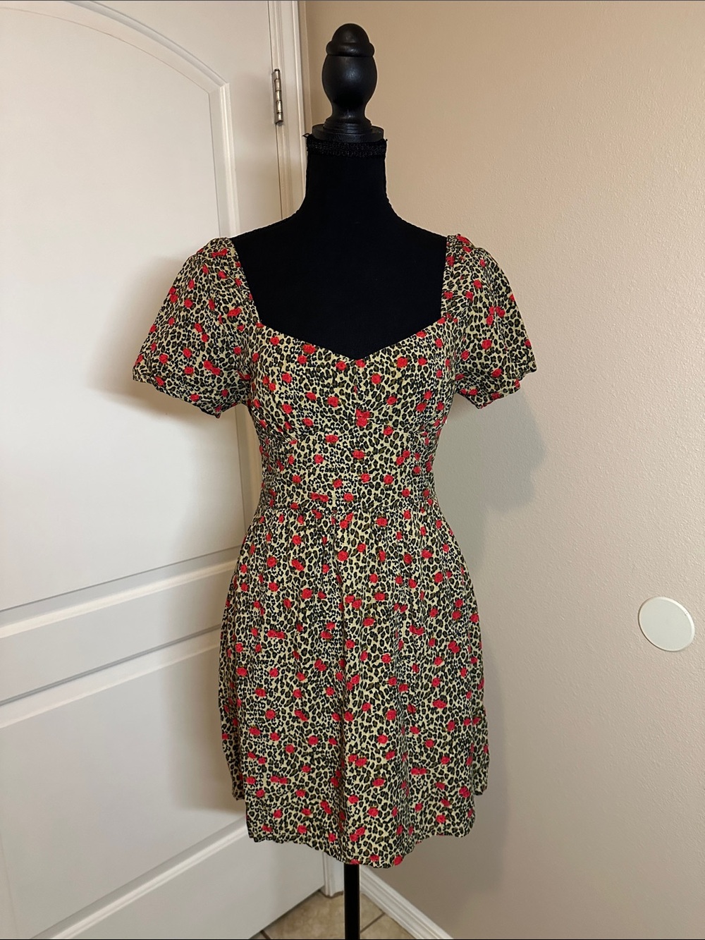 RVCA Red Floral on Cream Short Puff Sleeve Dress
